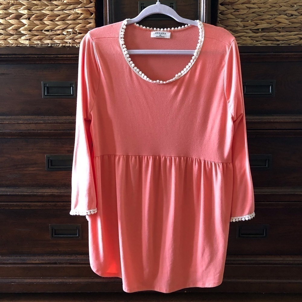 Zenana Peach crochet trim elbow sleeve tunic top in size XL